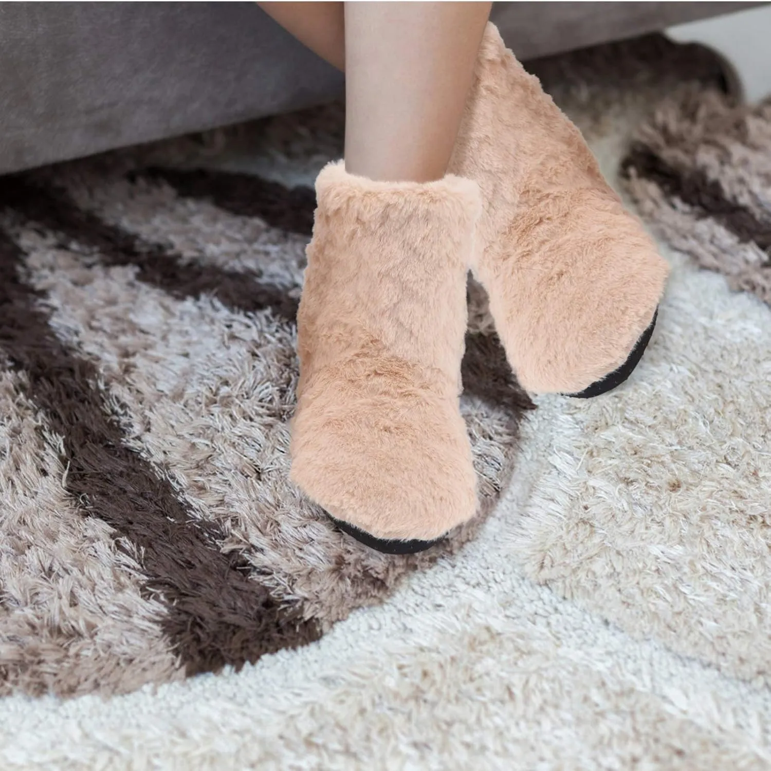 1 Pair warm floor boots home shoes Womens Winter Slippers Warm boots Fashion Ankle Boots cozy boots anti skid boots women socks Home Floor Shoes Miss floor socks keep warm