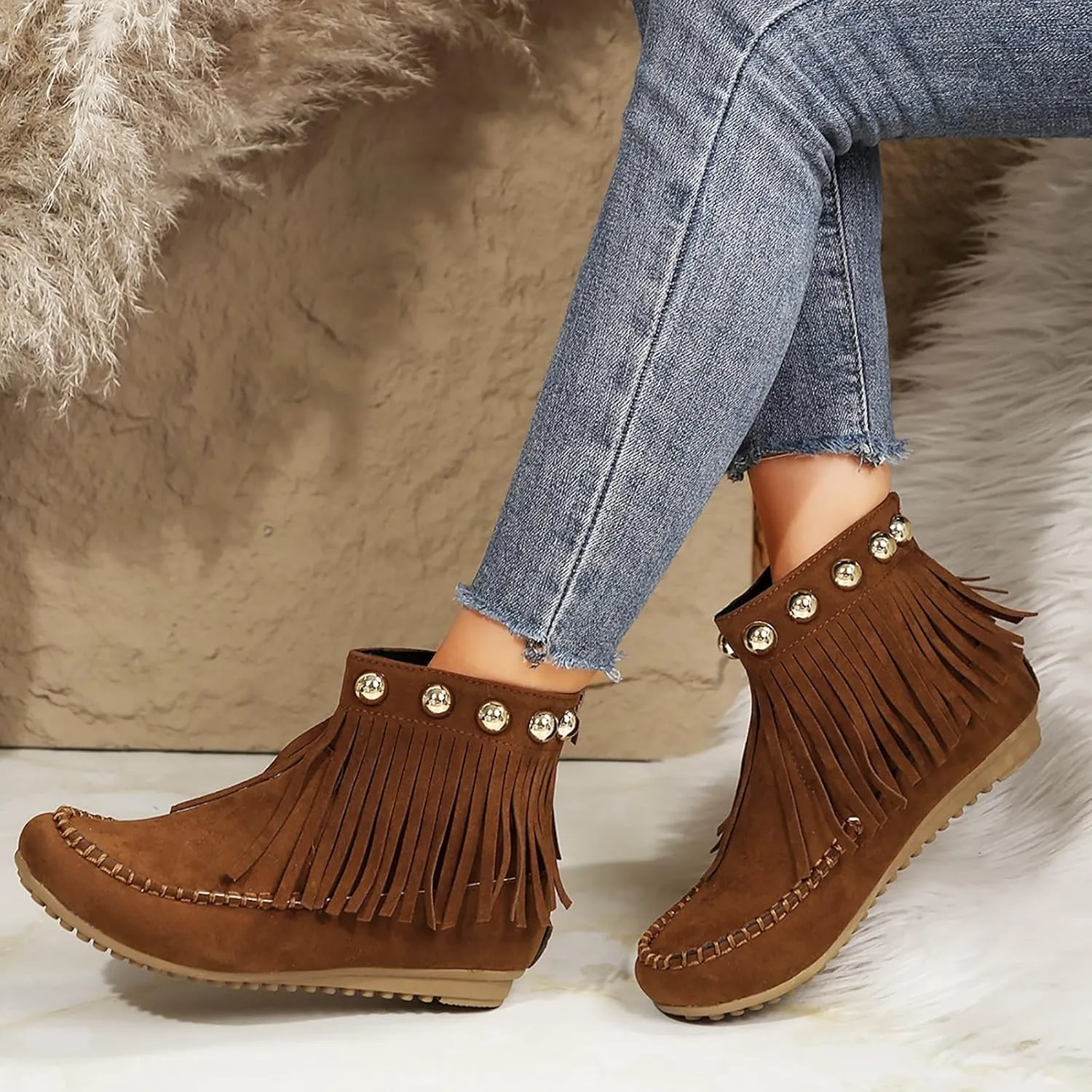 Ankle Boots for Women Low Heel Moccasins Fringe Retro Suede Leather Tassel Studded Moccasins Comfy Non Slip Shoes