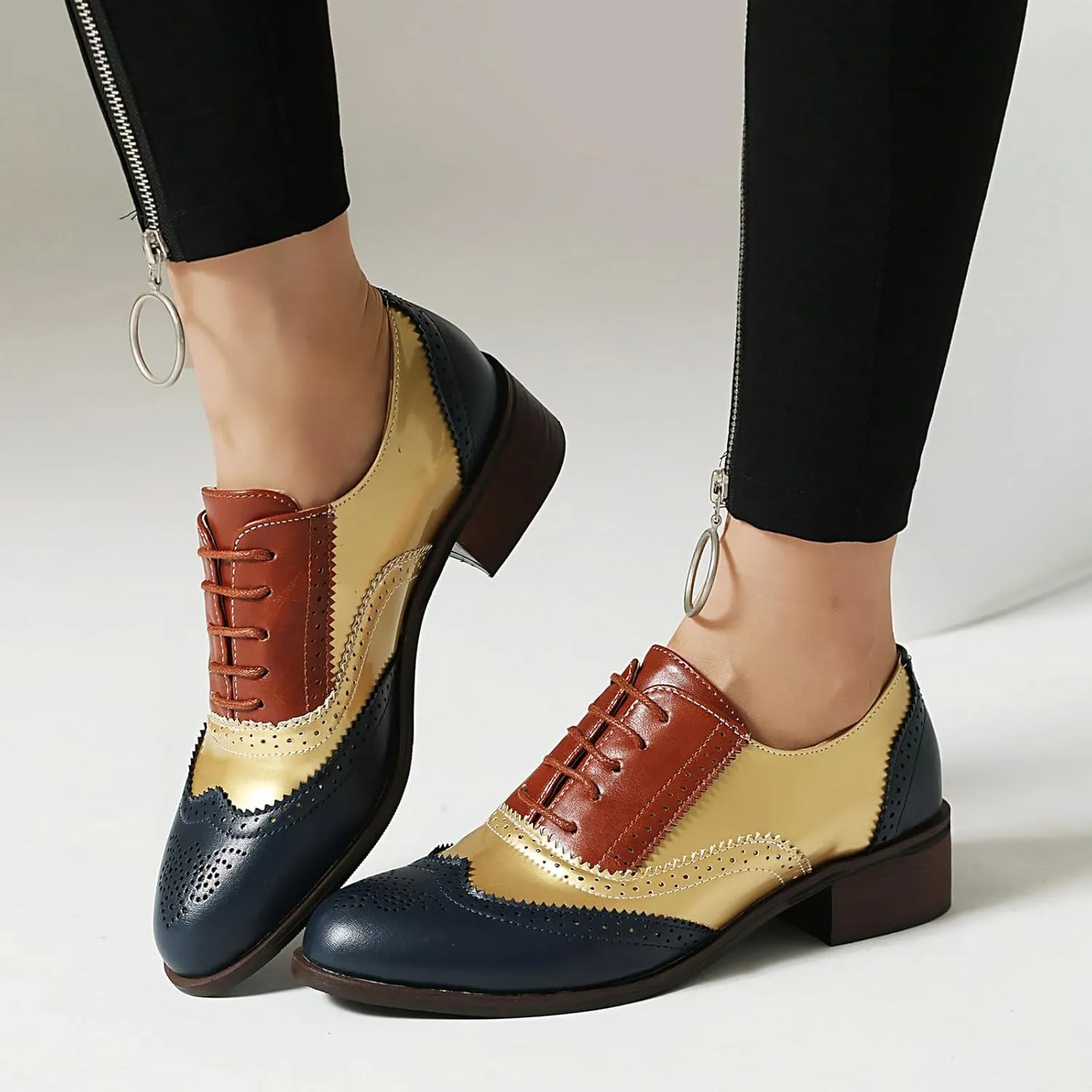 Betastella Womens Vintage Wingtip Lace Up Oxfords Chunky Low Heel Round Toe Pumps Brogue Oxford Shoes