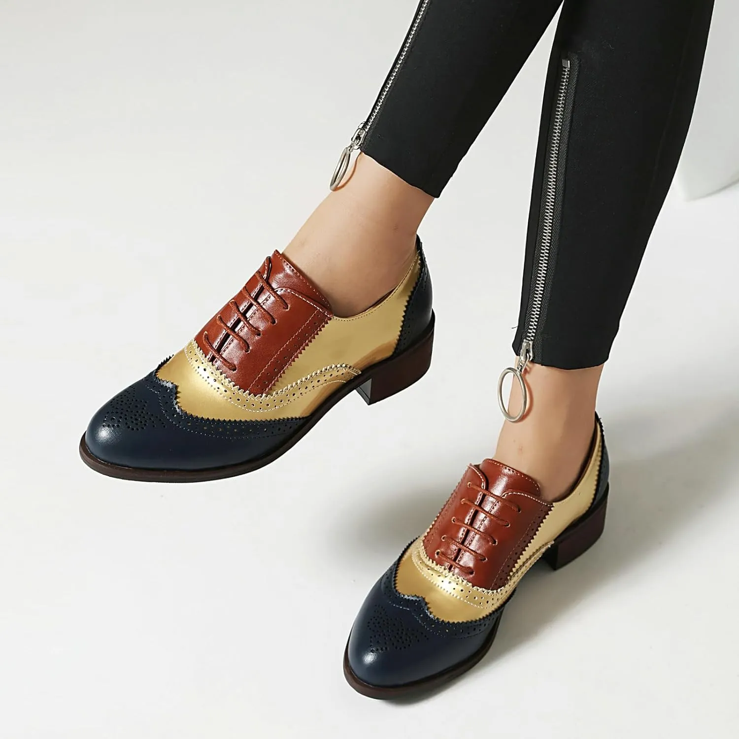 Betastella Womens Vintage Wingtip Lace Up Oxfords Chunky Low Heel Round Toe Pumps Brogue Oxford Shoes
