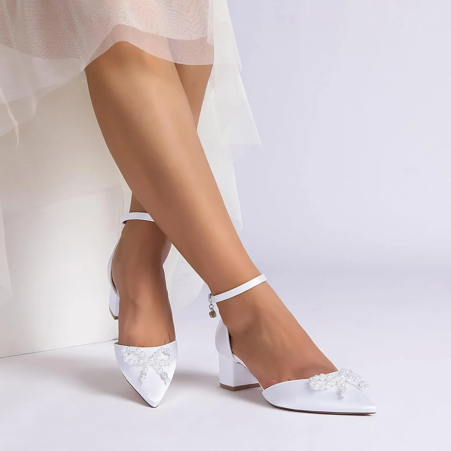 Block Heel Wedding Shoes Bride Satin Bridal Pointed Toe Low Heels Closed Toe Wedding Heels 4.5Cm