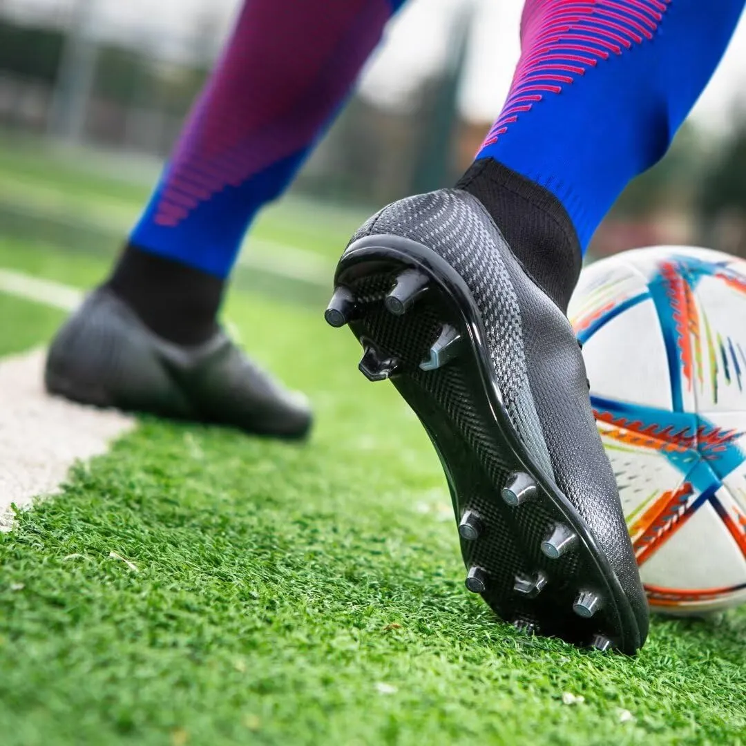 Boys Girls Soccer Cleats Kids Athletic Football Shoes Professional Training Sneakers