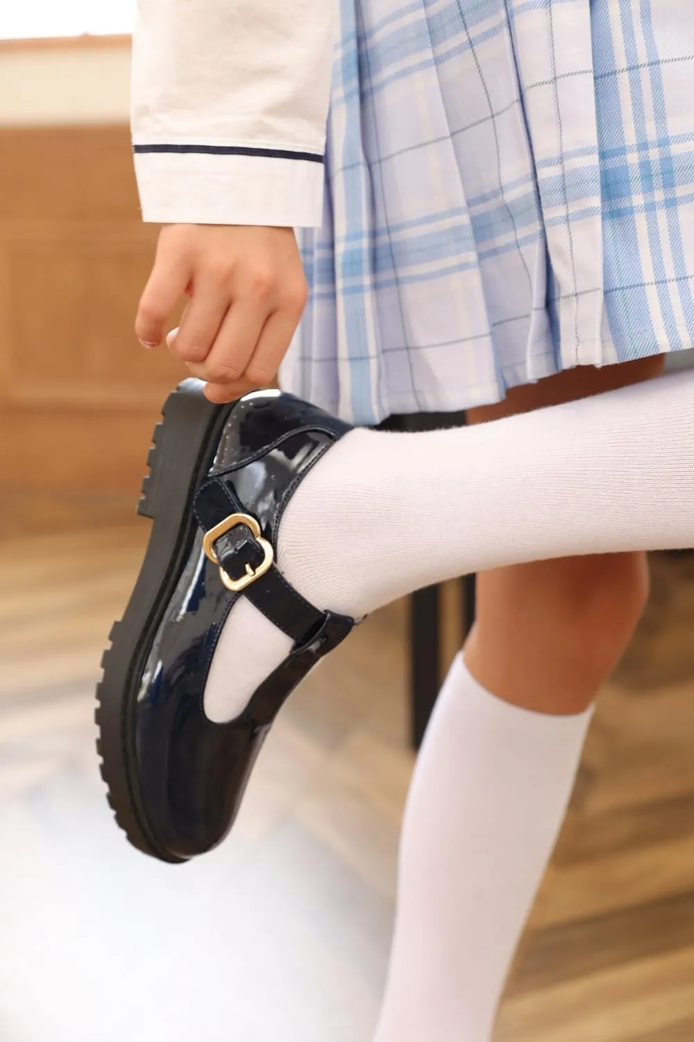 Coutgo Girls Mary Jane Dress Shoes Platform Loafers School Uniform Chunky Heel Closed Toe T-Strap Flats