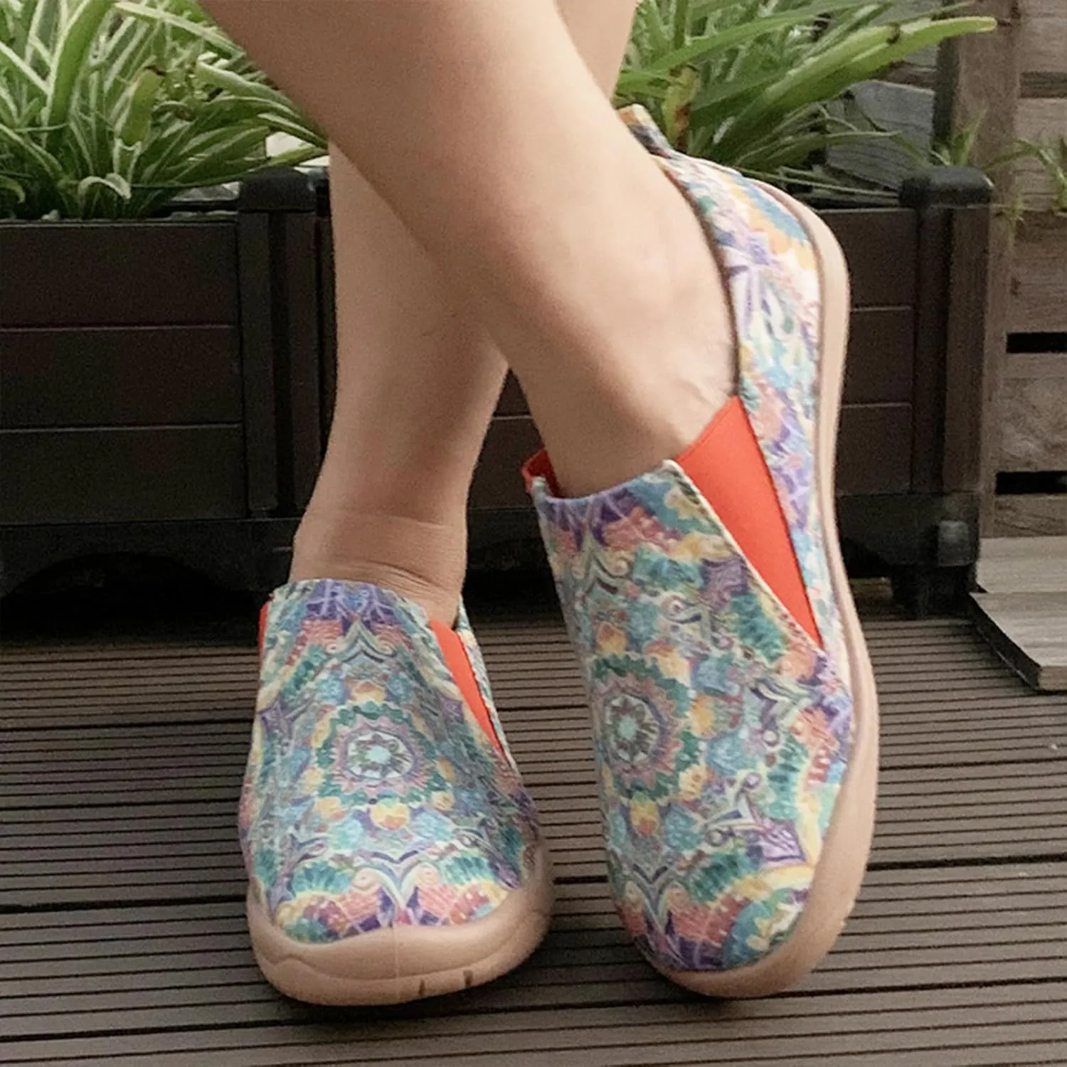 HiGropcore Women's Art Painted Casual Loafers Slip On Canvas Walking Shoes Comfortable Lightweight Ladies Travel Shoes