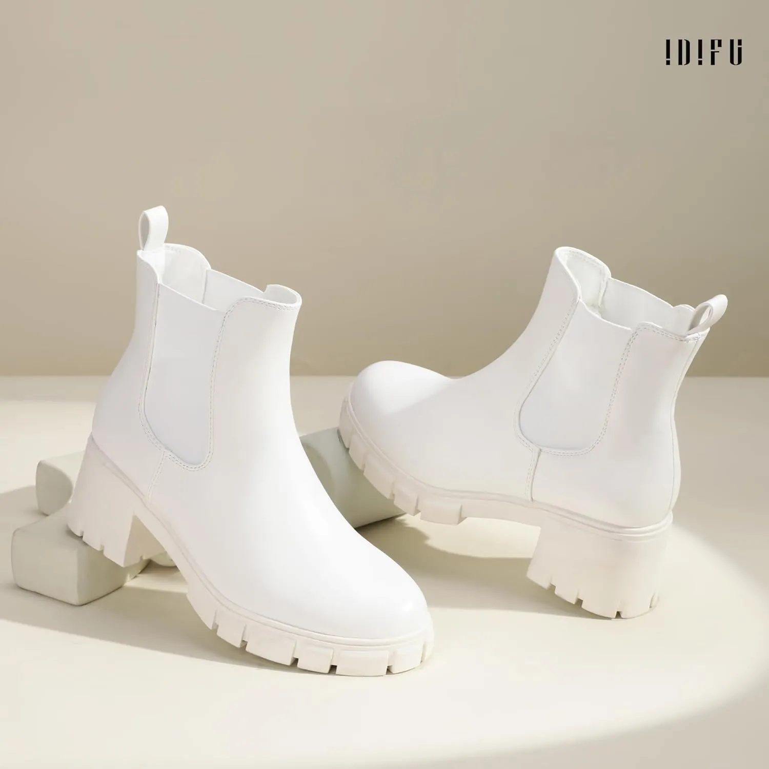 IDIFU IN2 Chelsea Boots Women Ankle Boots for Women Platform Low Chunky Block Heel Lug Sole Round Toe Fall Dress Boots for Women Comfortable Fashion Booties Cute Office Elastic Short Heeled Boots