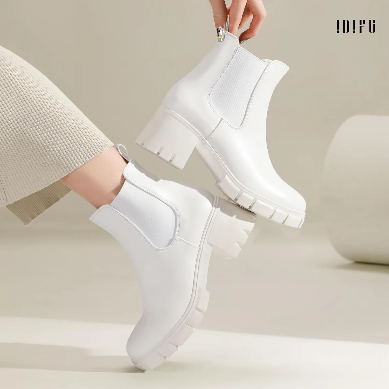 IDIFU IN2 Chelsea Boots Women Ankle Boots for Women Platform Low Chunky Block Heel Lug Sole Round Toe Fall Dress Boots for Women Comfortable Fashion Booties Cute Office Elastic Short Heeled Boots