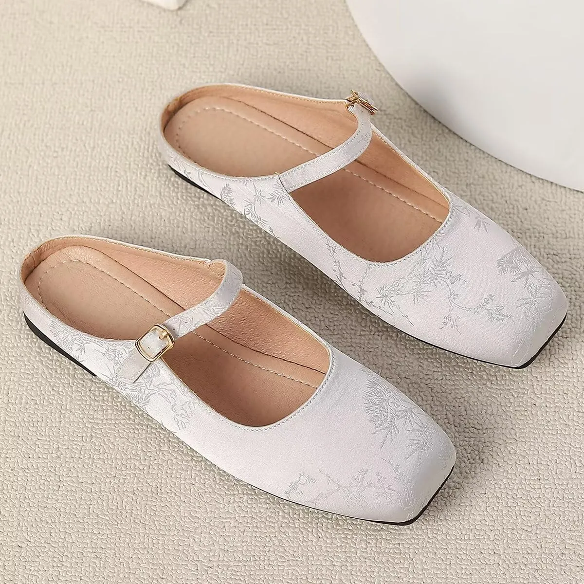 LUXINYU Retro Mules for Women Dressy Square Toe Backless Flat Mules with Strap Embroidered Satin Mary Jane Shoes
