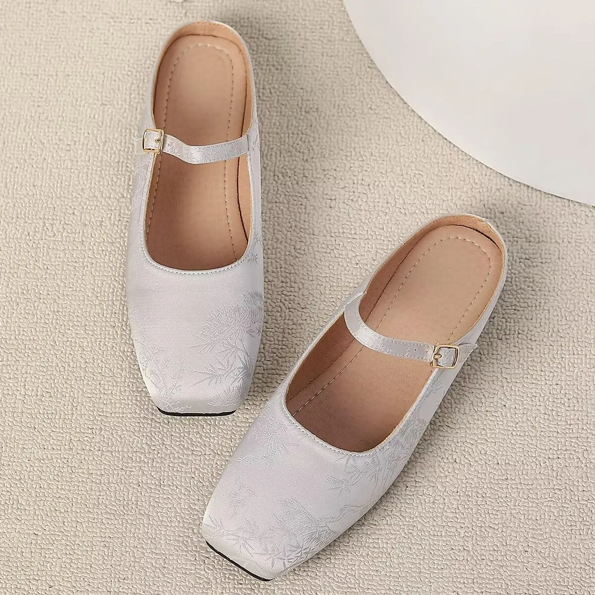 LUXINYU Retro Mules for Women Dressy Square Toe Backless Flat Mules with Strap Embroidered Satin Mary Jane Shoes