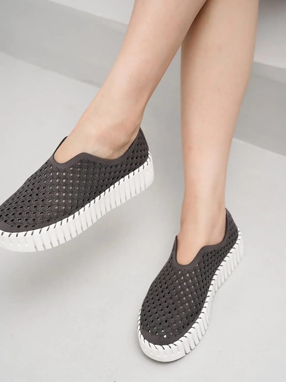 Project Cloud Platform Loafers for Women - Lightweight Spring Shoes for Women - Slip-On Casual Shoes - Non Slip Fashion Sneakers - Leather Insole Womens Footwear (Daffodil)