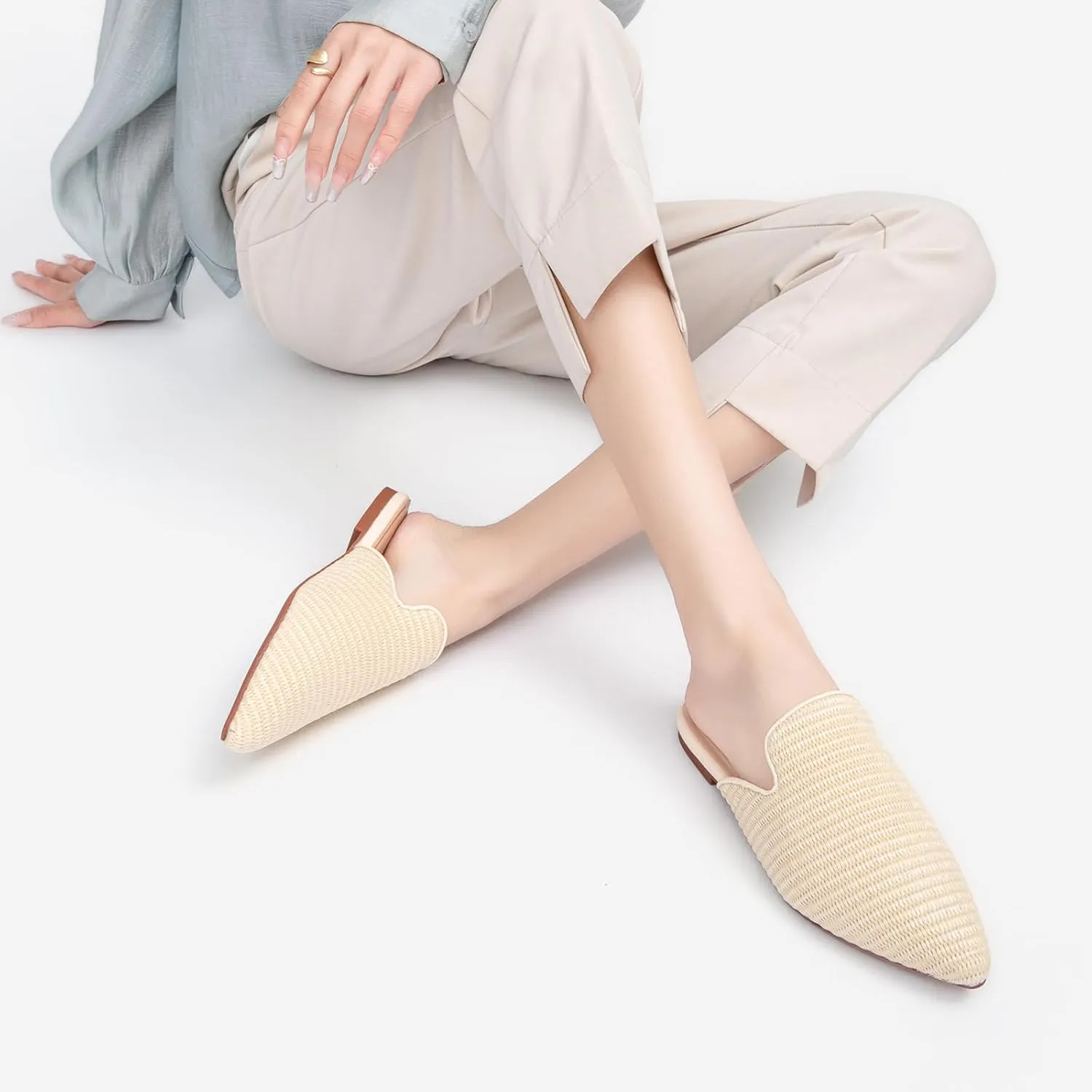 Tilocow Mules for Woman Comfortable Pointed Toe Backless Loafers Flat Mule Business Casual Shoes Slides Slip on