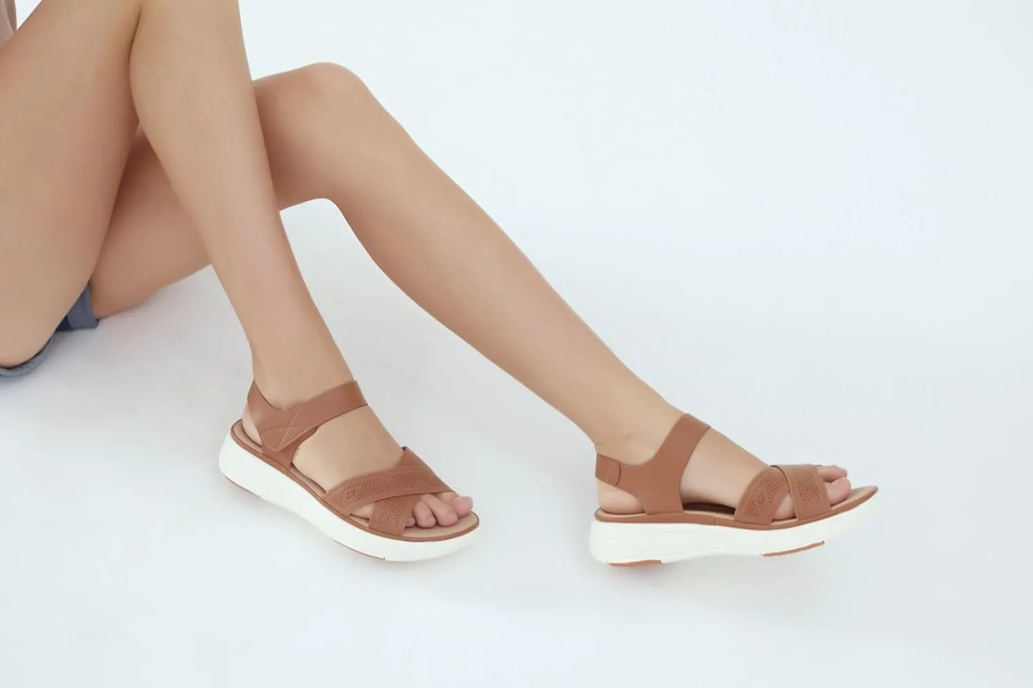 UBFEN Womens Platform Sandals Comfortable Lightweight Walking Ankle Strap Casual Low Wedge Sandals