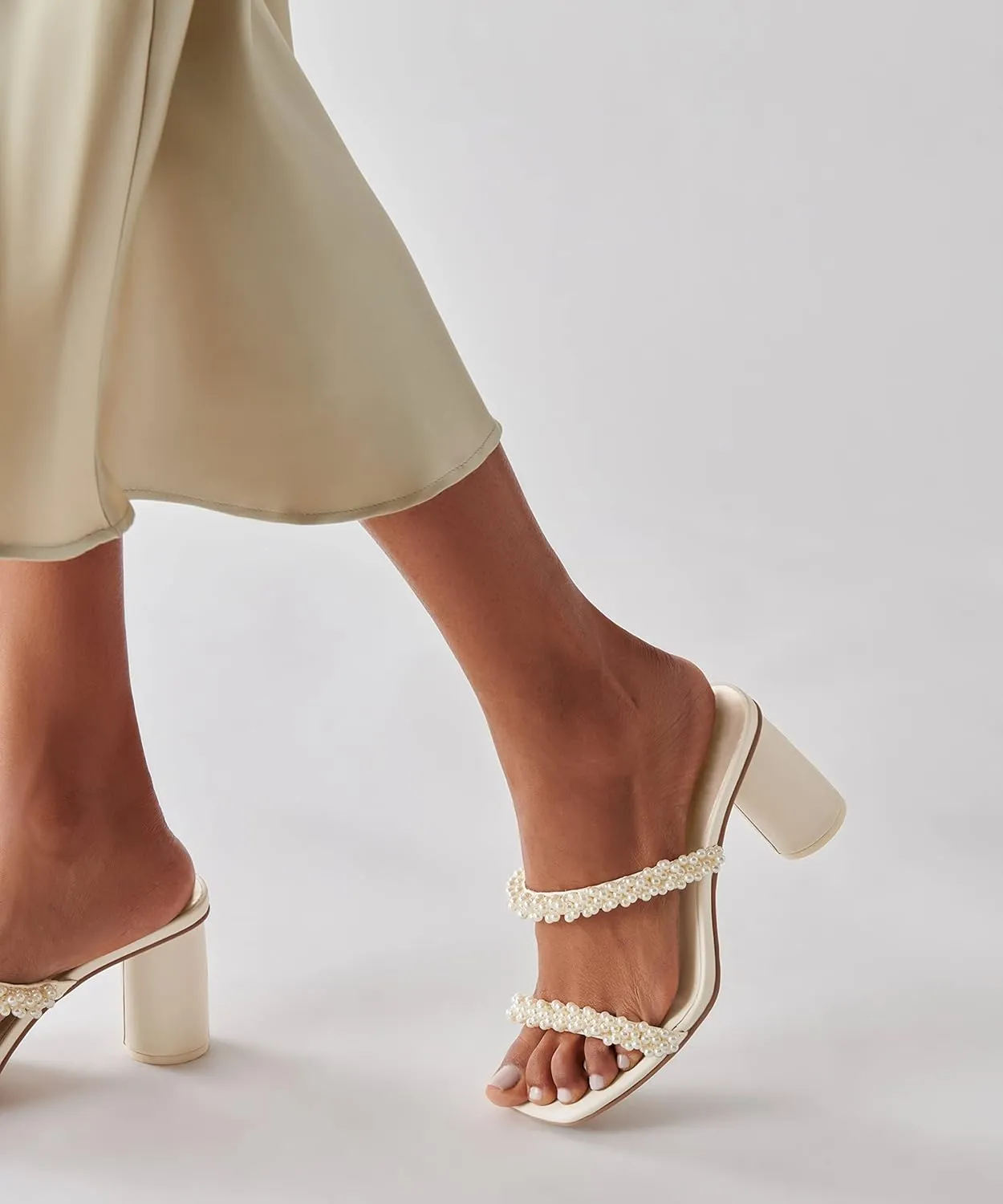 Womens Chunky Heeled Sandals Pearl Strappy Open Square Toe Slip-on Block Heels Backless Mules Shoes