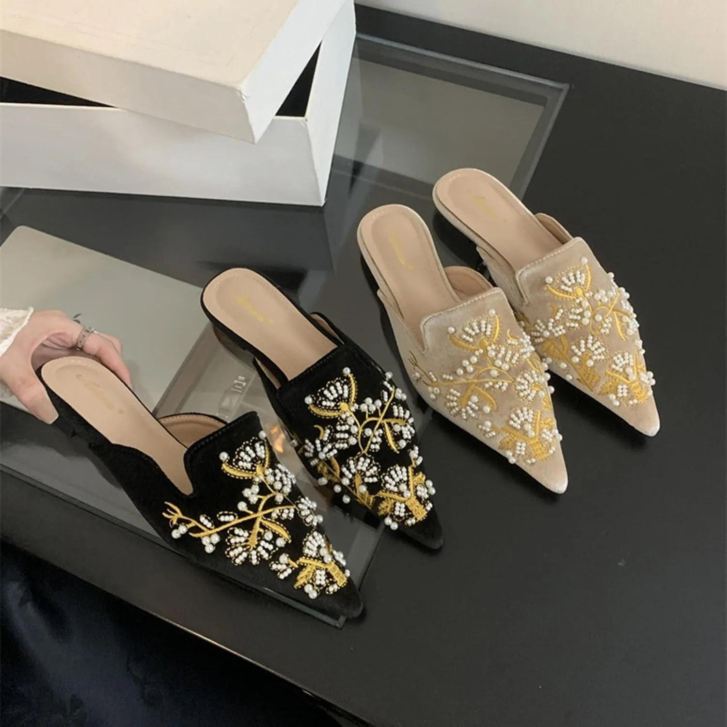 Womens Flat Mules Embroidered Suede Upper Slip on Clogs Pointed Toe Comfortable Pearls Loafer