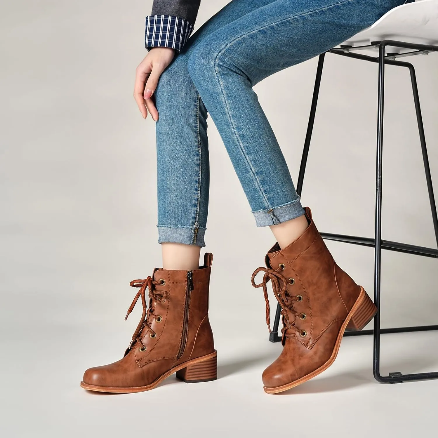 Women's Lace-Up Combat Boots Low Heel Waterproof Casual Fashion Ankle Booties