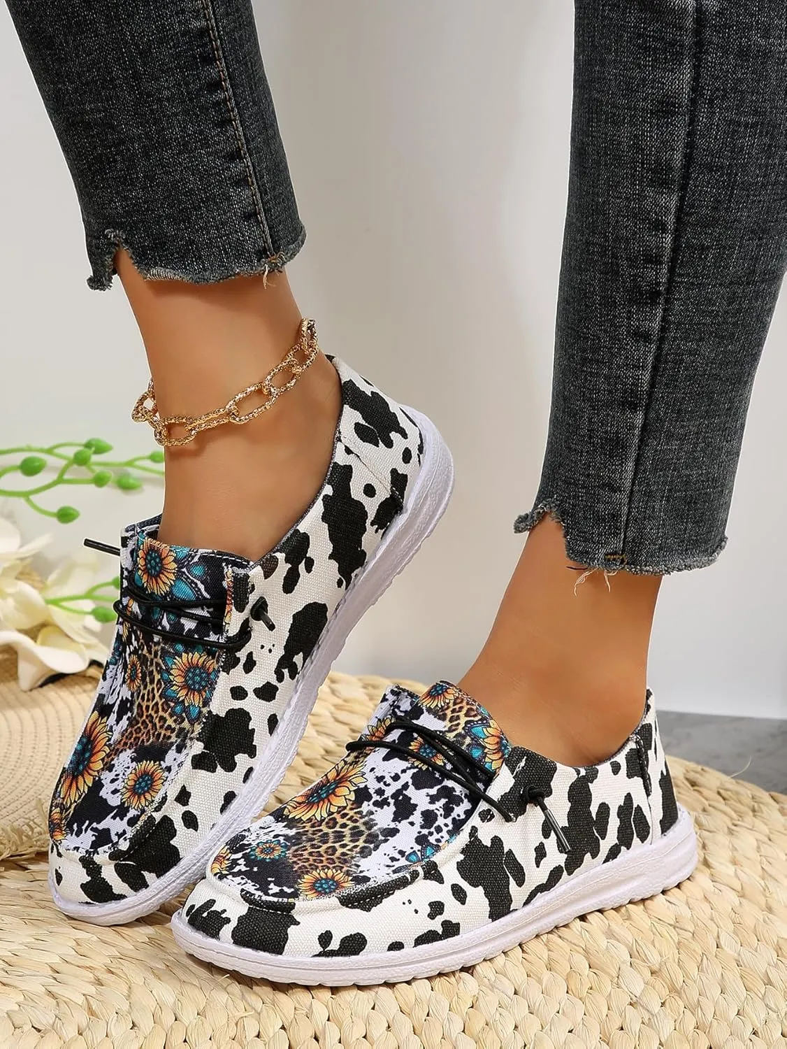 Women's Milky Cow Print Slip-On Loafers - Lightweight Comfortable Casual Shoes with Elastic Laces, Foam Outsole, Orthotic Walking Shoes for Daily Wear, US 6-10