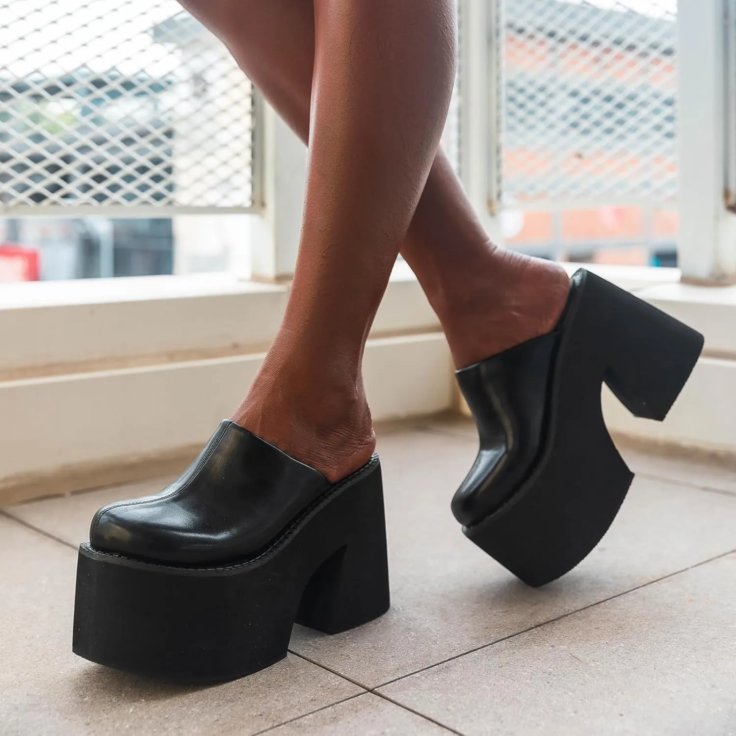 Women's Slip on Platform Mules, Closed Toe Slide Sandals, Chunky High Heel Slipper Mule Shoes