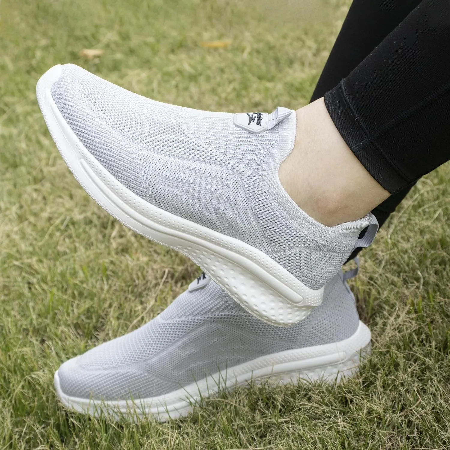 Women's Walking Shoes Lightweight Comfort Workout Casual Non Slip Fashion Sneakers